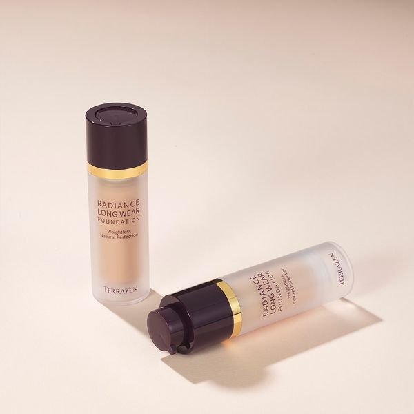 Тональна основа (відтінок 21) TERRAZEN RADIANCE LONGWEAR FOUNDATION NO.21 (30мл) TF-21 фото